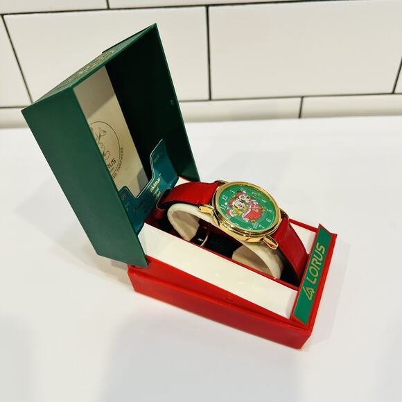 Vintage Lorus Quartz Mickey Mouse Watch Red Leather Band Jingle Bells - Picture 2 of 7